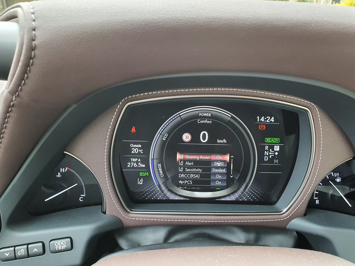 Cockpit a.jpg