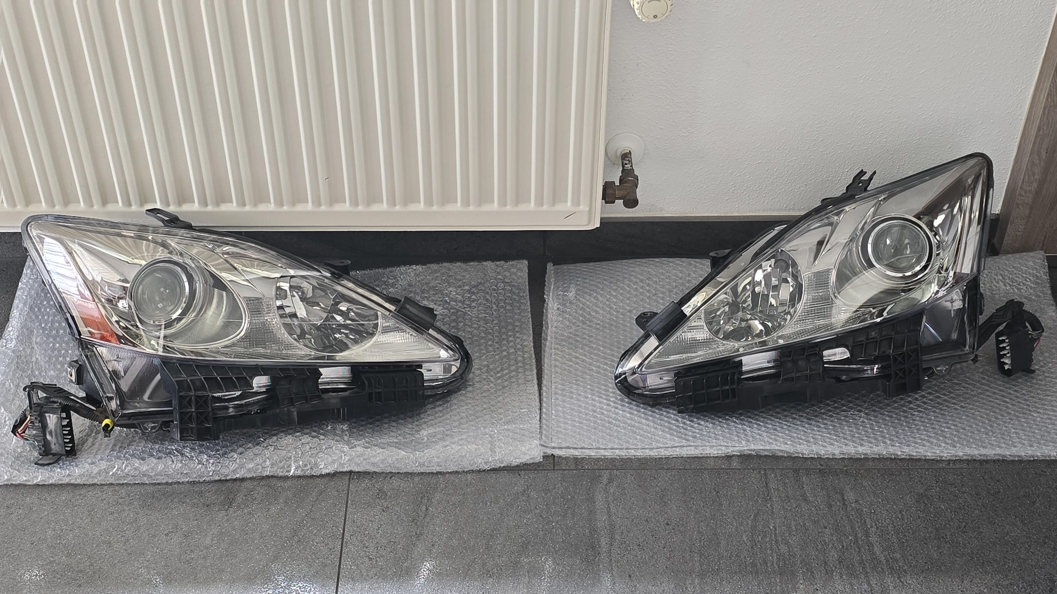 IS250 koplampen.jpeg