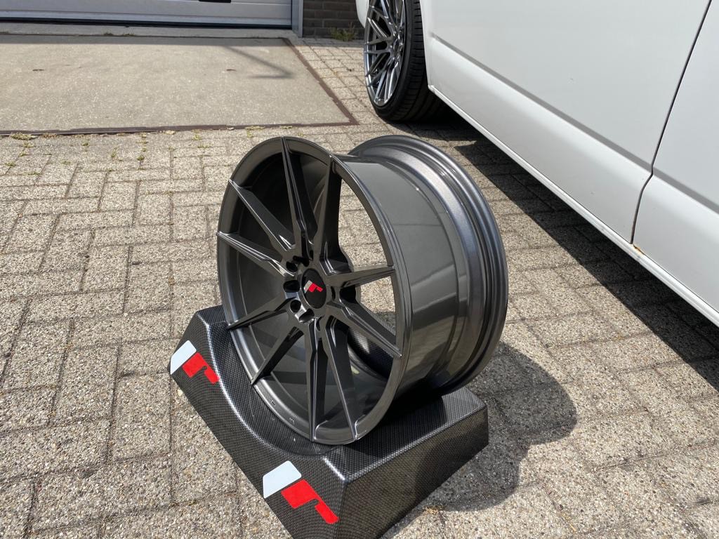 Klik op de afbeelding voor een grotere versie Naam: JR Wheels Hyper Gray 6.jpeg Bekeken: 0 Grootte: 252,8 KB ID: 176155