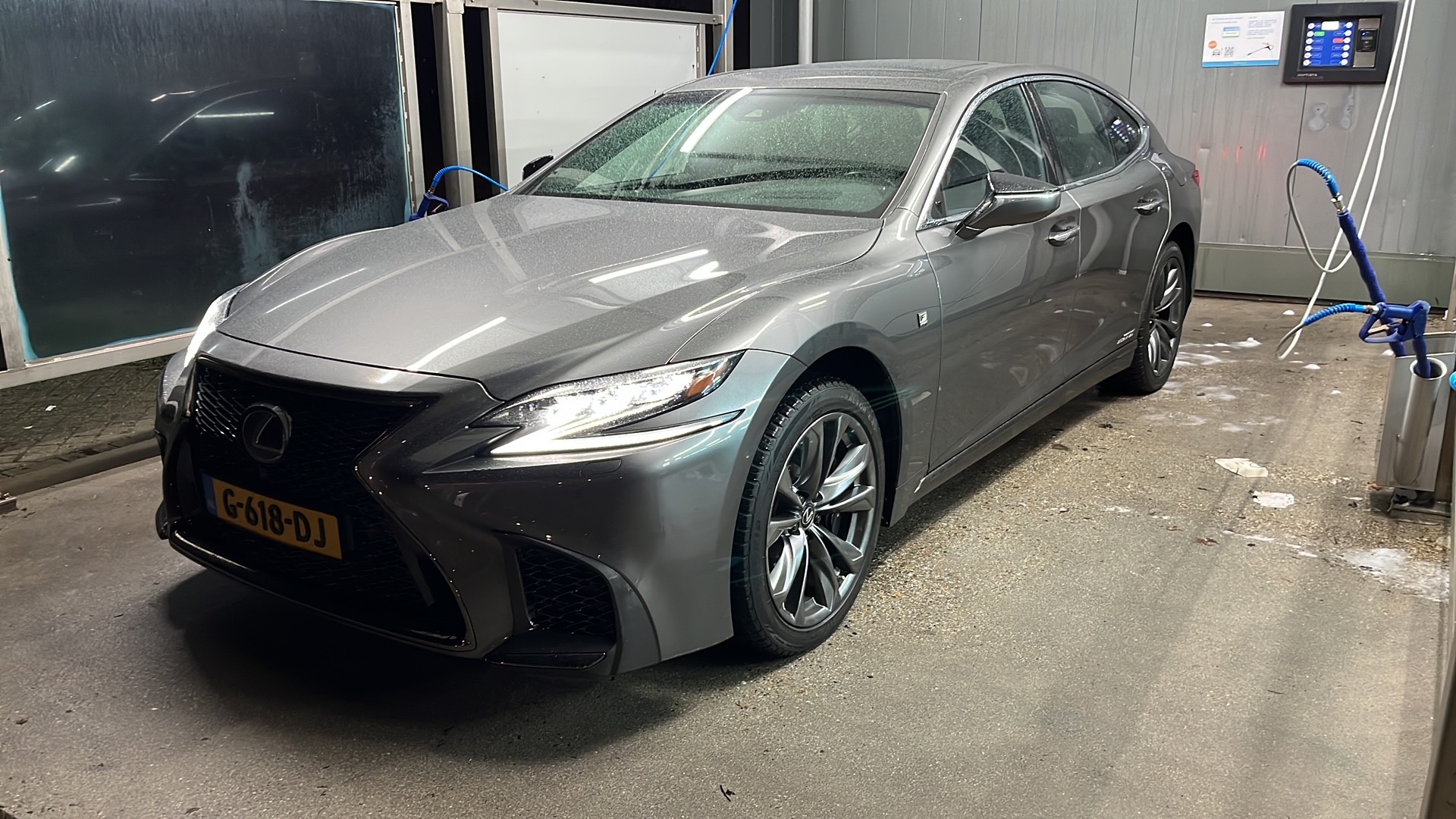 LS500h F Sport.jpg LS500h F Sport.jpg