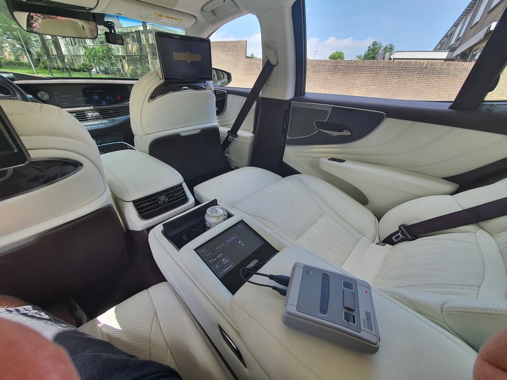 Super Nintendo b.jpg