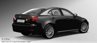 Lexus IS 220d Black Achteraanzicht met 18 inch F-sport lichtmetalen velgen.jpg