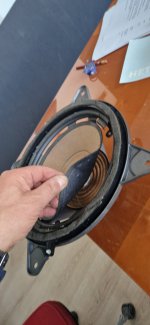 subwoofer lexus 2.jpg