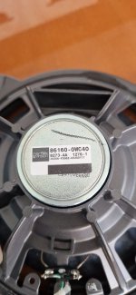 subwoofer lexus 1.jpg