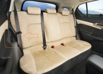 CT200 achterbank.jpg