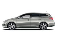 toyota-auris-touring-sports-2013-exterior-tme-008-full_tcm-22-28593.jpg